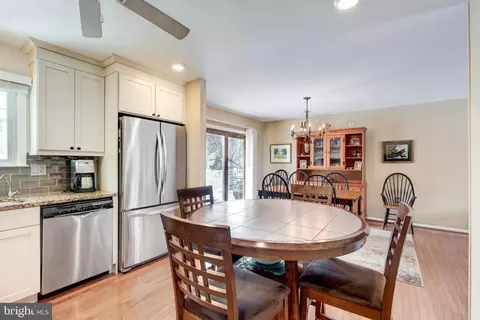 Dining - 4316 Utz Rd, Hampstead, MD 21074 photo 6 of 6