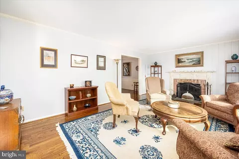Living - 4 Arnold Dr, Westminster, MD 21157 photo 2 of 7