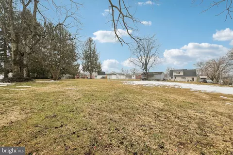Hillcrest Avenue, Mount Airy, MD 21771
