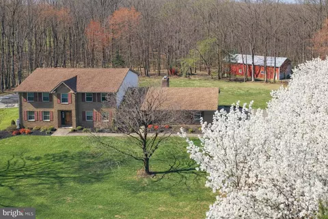 3222 Kimberly Dr, Mount Airy, MD 21771