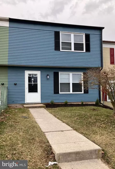 417 Red Tulip Ct, Taneytown, MD 21787
