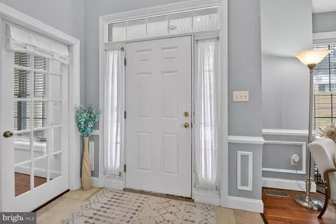 Entry Way - 244 Stem Rd, Union Bridge, MD 21791 photo 6 of 7