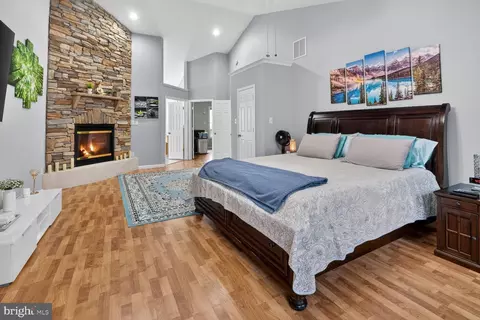 Bedroom - 244 Stem Rd, Union Bridge, MD 21791 photo 1 of 10