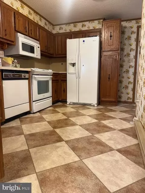 Kitchen - 312 E Broadway St, Union Bridge, MD 21791 photo 1 of 2