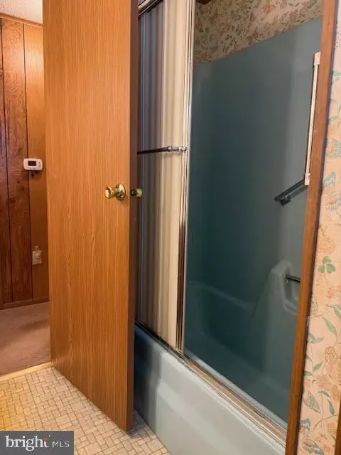 Bath - 312 E Broadway St, Union Bridge, MD 21791 photo 1 of 3