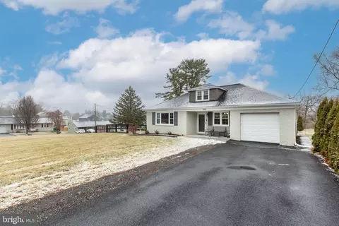 519 Old Baltimore Rd, Westminster, MD 21157 photo 3
