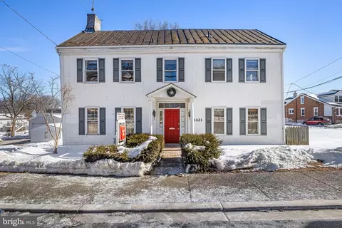 1421 N Main St, Hampstead, MD 21074