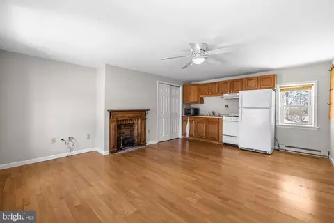 Living - 1421 N Main St, Hampstead, MD 21074 photo 6 of 7