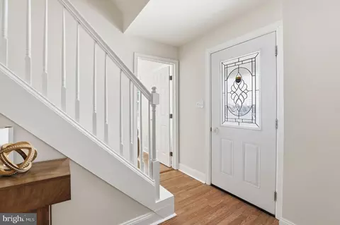 Entry Way - 150 Hook Rd, Westminster, MD 21157 photo 5 of 8