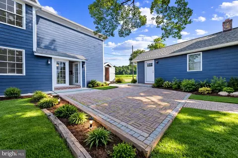 Exterior - 150 Hook Rd, Westminster, MD 21157 photo 5 of 6