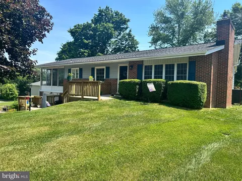 3220 Sykesville Rd, Westminster, MD 21157