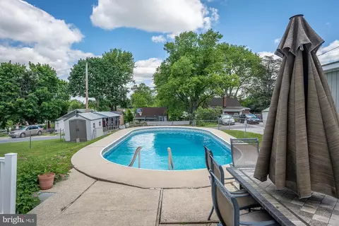 Exterior - 463 E Green St, Westminster, MD 21157 photo 10 of 12