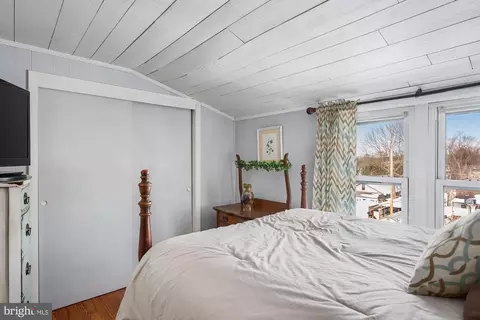 Bedroom - 463 E Green St, Westminster, MD 21157 photo 7 of 8
