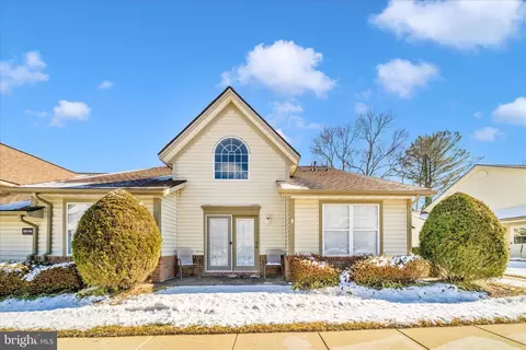 2010 Rudy Serra Dr #D, Sykesville, MD 21784