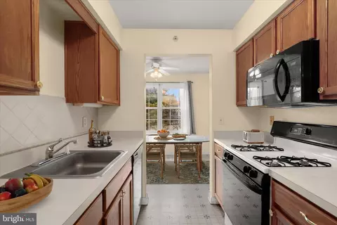3830 Normandy Dr #3A, Hampstead, MD 21074 photo 3