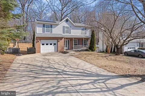 740 Spotters Ct, Hampstead, MD 21074