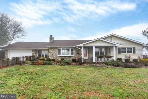 110 Lees Mill Rd, Hampstead, MD 21074