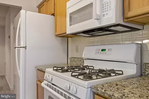 Kitchen - 3860 Normandy Dr #3D, Hampstead, MD 21074 photo 4 of 5