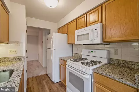 Kitchen - 3860 Normandy Dr #3D, Hampstead, MD 21074 photo 2 of 5