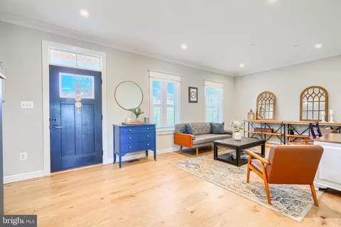Entry Way - 2553 Hanover Pike, Hampstead, MD 21074 photo 1 of 7