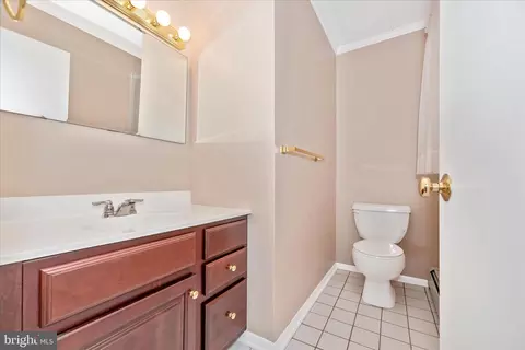 Bath - 112 Dutrow Rd, Westminster, MD 21157 photo 1 of 4