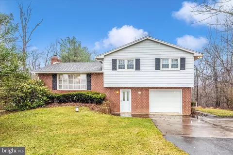 112 Dutrow Rd, Westminster, MD 21157