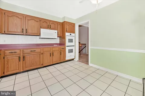 Kitchen - 112 Dutrow Rd, Westminster, MD 21157 photo 4 of 8