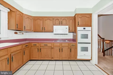 Kitchen - 112 Dutrow Rd, Westminster, MD 21157 photo 3 of 8