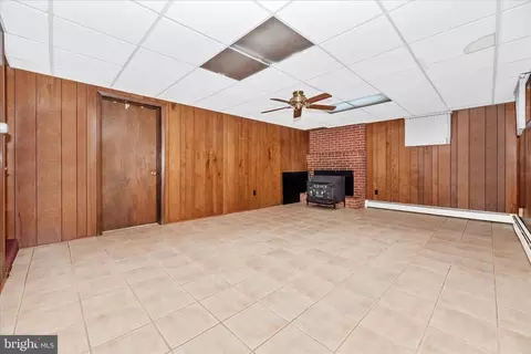 Living - 112 Dutrow Rd, Westminster, MD 21157 photo 5 of 5