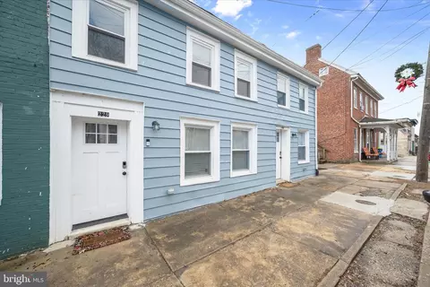 227-229 Main St, New Windsor, MD 21776