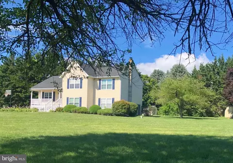 1010 Cindy Ln, Westminster, MD 21157