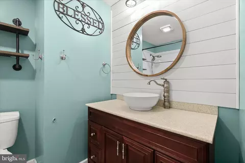 Bath - 1211 Bloom Rd, Westminster, MD 21157 photo 3 of 5