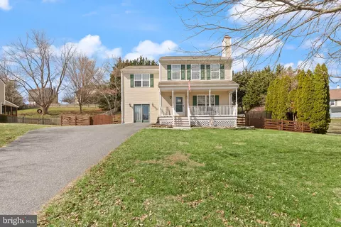 3190 Vista Ct, New Windsor, MD 21776
