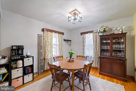 Dining - 4207 Ralph Ave, Hampstead, MD 21074 photo 1 of 2