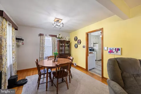 Dining - 4207 Ralph Ave, Hampstead, MD 21074 photo 2 of 2