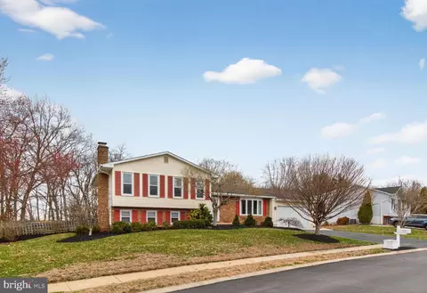 7120 Tulip Ct, Sykesville, MD 21784