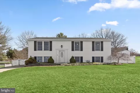 1111 Tall Pines Dr, Westminster, MD 21157