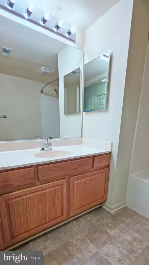 Bath - 3870 Normandy Dr #2C, Hampstead, MD 21074 photo 2 of 4
