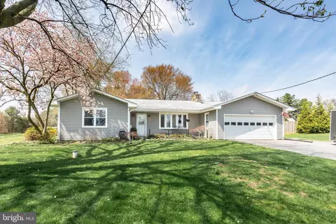 2106 Spencer Ln, Finksburg, MD 21048