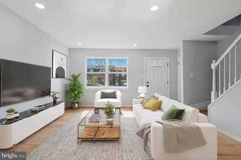 15 Charles St, Westminster, MD 21157
