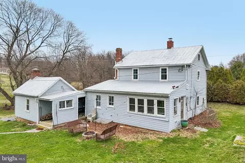 1420 Pinch Valley Rd, Westminster, MD 21158