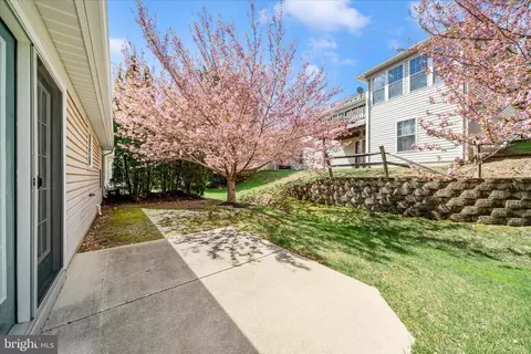Exterior - 908 Roller Coaster Ct, Mount Airy, MD 21771 photo 6 of 20