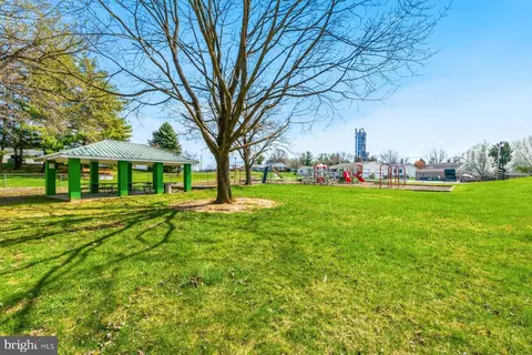 Exterior - 403 E Thomas St, Union Bridge, MD 21791 photo 7 of 7