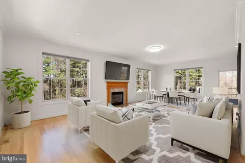 Living - 1131 Arnold Rd, Westminster, MD 21157 photo 1 of 3