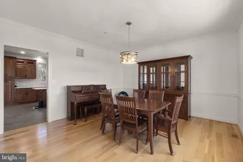 Dining - 1131 Arnold Rd, Westminster, MD 21157 photo 2 of 2