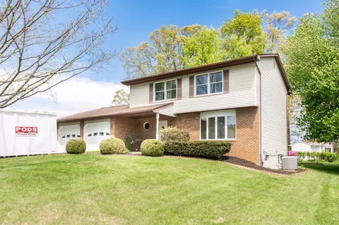 2014 Red River Rd, Sykesville, MD 21784