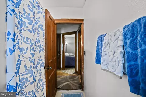 Entry Way - 519 Willow Ave, Westminster, MD 21157 photo 2 of 2