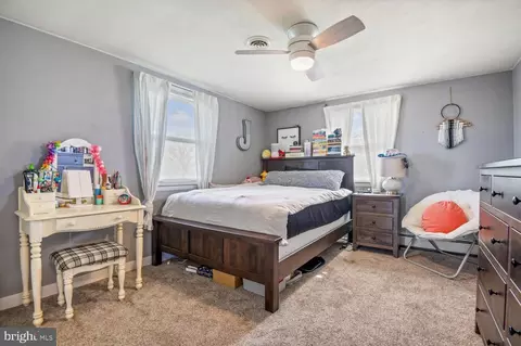 Bedroom - 438 Hook Rd, Westminster, MD 21157 photo 4 of 6
