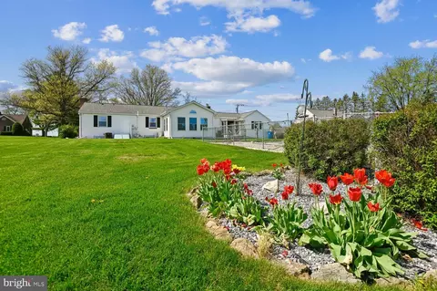 Exterior - 438 Hook Rd, Westminster, MD 21157 photo 6 of 12
