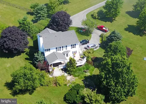 3221 Niklin Dr, Westminster, MD 21157